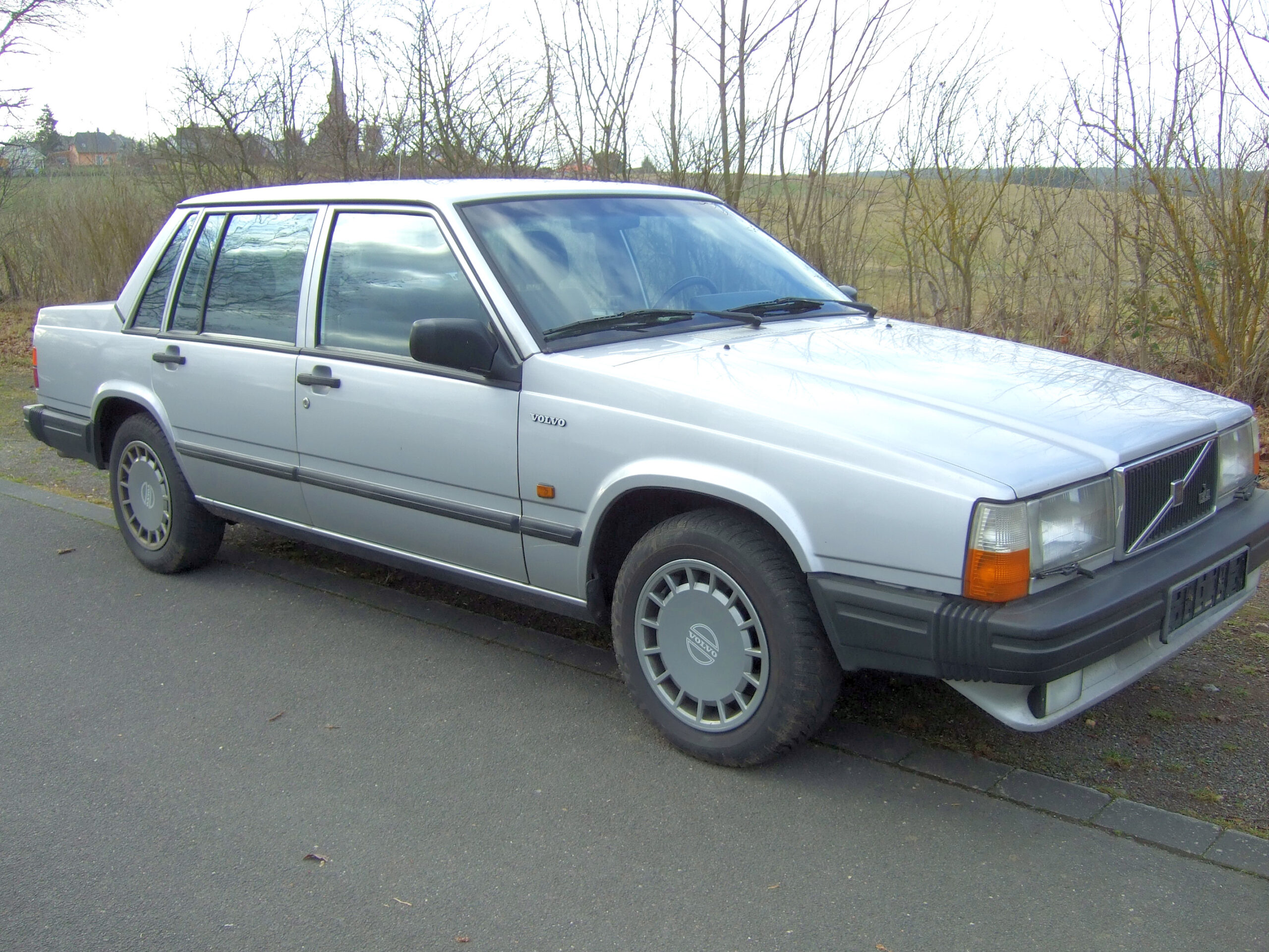 Volvo 740 GLE / 1984 - 1992 - Ulrich Karis - Spielfahrzeuge